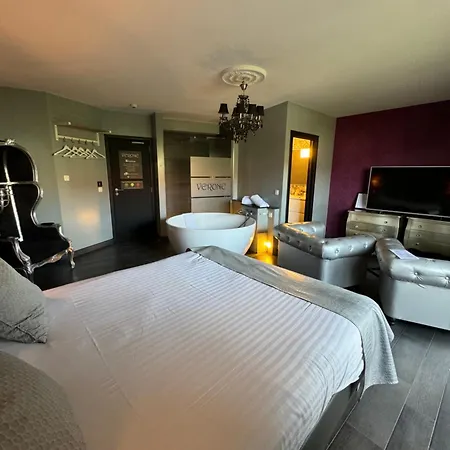 L'ecrin Des Vennes - Centre Hotel