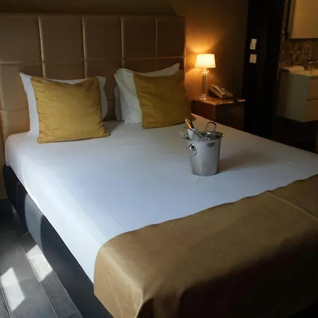 L'ecrin Des Vennes - Centre 3*