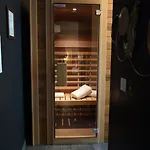 Hotel L'ecrin Des Vennes - Centre 3*