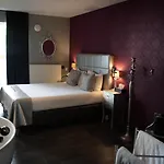 L'ecrin Des Vennes - Centre Hotel 3*