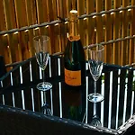 Hotel L'ecrin Des Vennes - Centre Luik