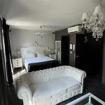 Hotel L'ecrin Des Vennes - Centre Luik