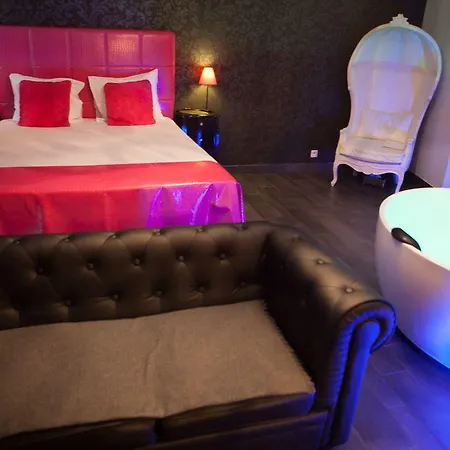 L'ecrin Des Vennes - Centre 3*