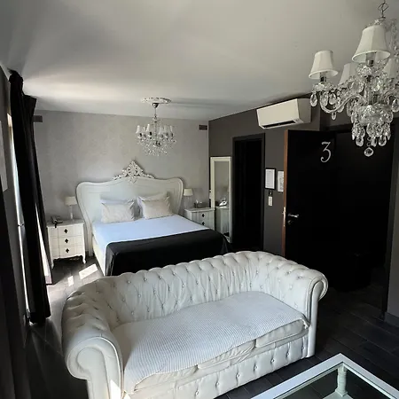 Hotel L'ecrin Des Vennes - Centre Luik