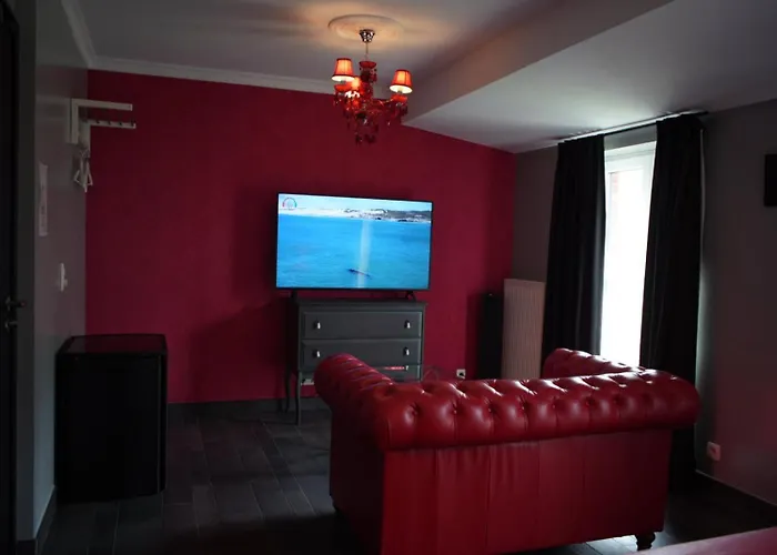 Hotel L'ecrin Des Vennes - Centre 3*