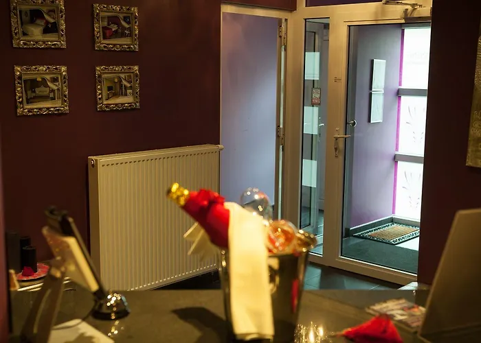 Hotel L'ecrin Des Vennes - Centre