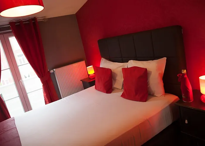 Hotel L'ecrin Des Vennes - Centre 3*