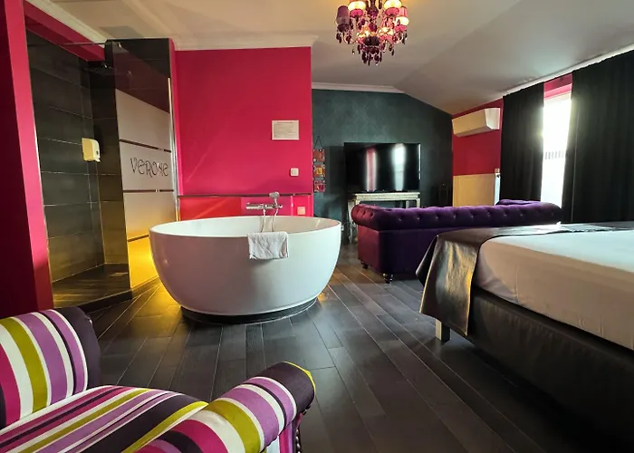 Hotel L'ecrin Des Vennes - Centre Luik