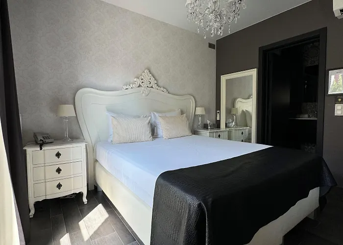 L'ecrin Des Vennes - Centre 3* Luik